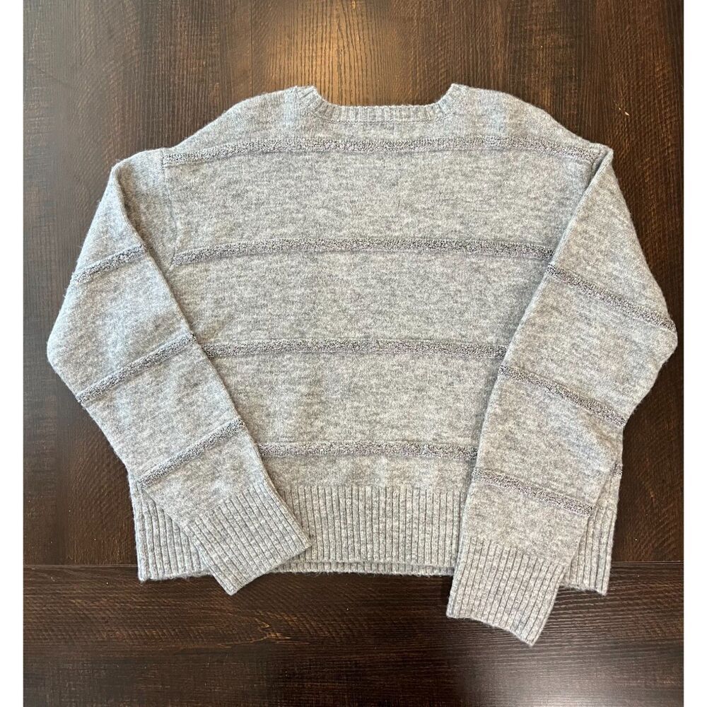 a.n.a Gray Sweater NWT Size Medium - Picture 7 of 7